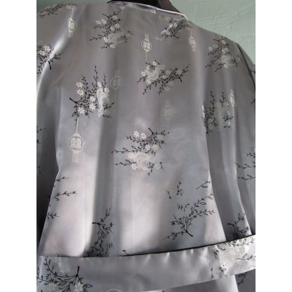 Asian Inspired Embroidered Dragon Reversible Black Gray Robe Men's L Thailand - Picture 15 of 16